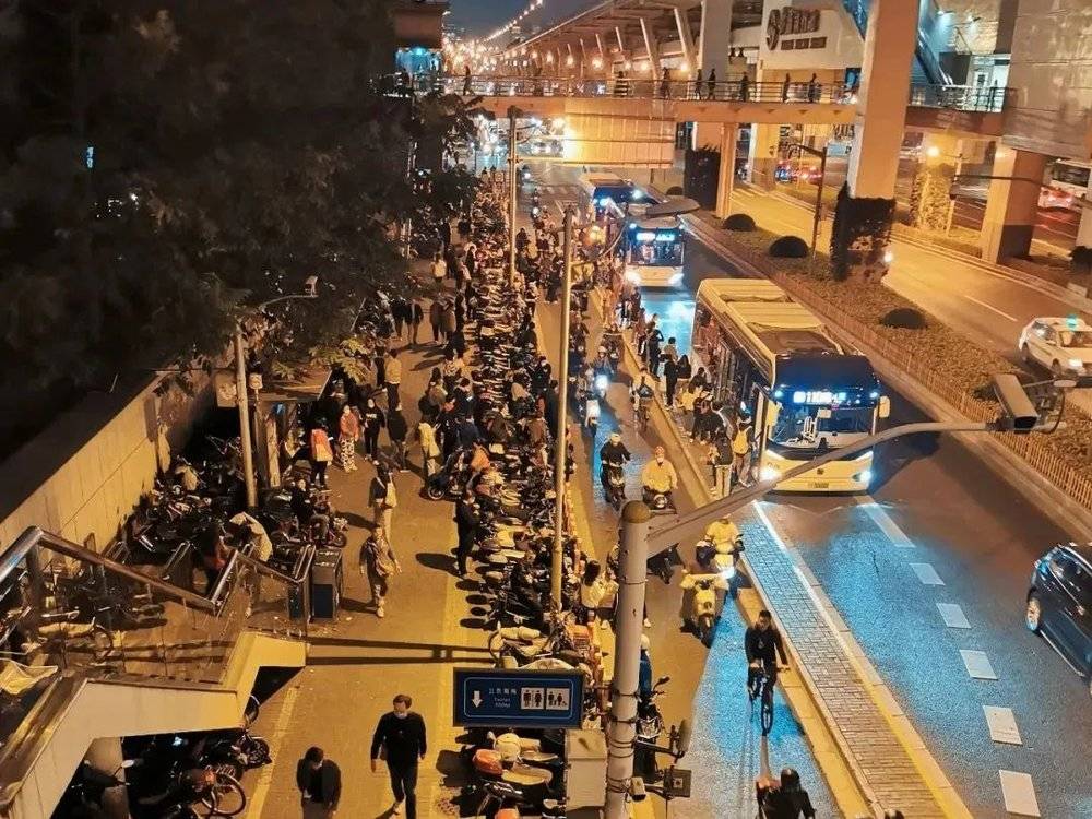 重庆时时彩：上海人记忆中的夜市，有烟火气，有油烟气